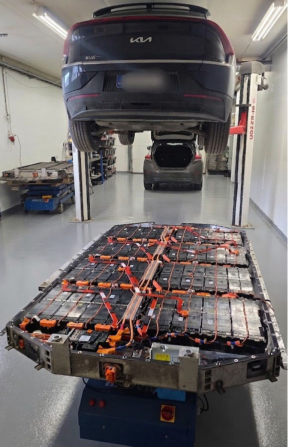 Kia EV6 ajoakun vaihto